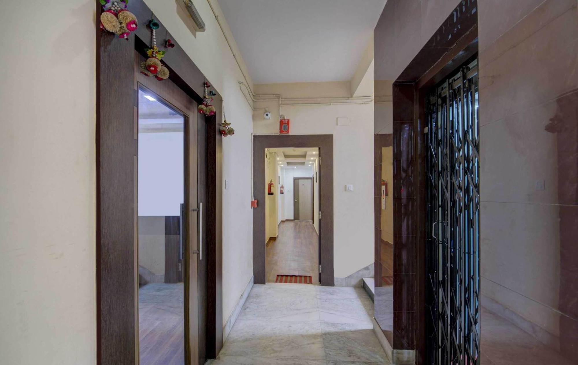 Oyo Flagship 1805 Hotel Star Delight Panchuria Exteriör bild
